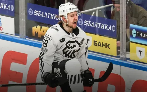 13 секунд Максима Шабанова. «Трактор» в один миг в гостях переехал «Локомотив»