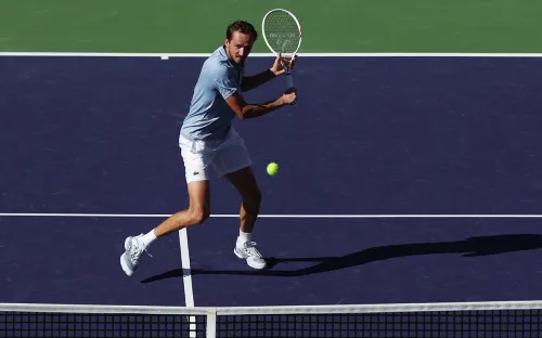 Минус Карлос – Синнер следующий. Разъярённый Медведев – лучший теннисист мира прямо сейчас