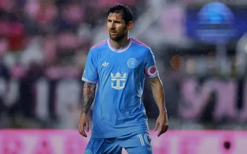 Ветераны «Барсы» разносят Америку. Месси – безоговорочный MVP сезона