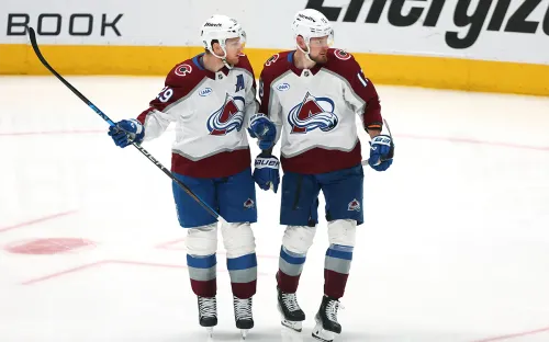 «Вегас» и «Колорадо» снова столкнутся в рамках предсезонки. Кто на этот раз вырвет победу?
