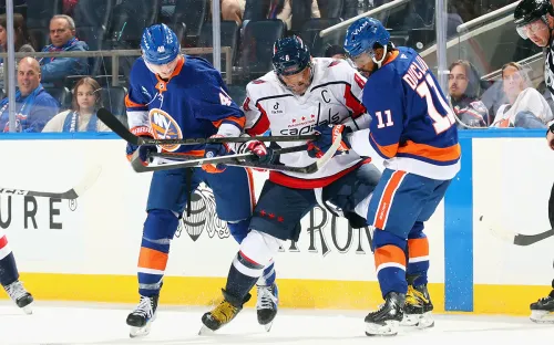 Где смотреть трансляцию матча «Вашингтон Кэпиталз» – «Нью-Йорк Айлендерс» 1 ноября