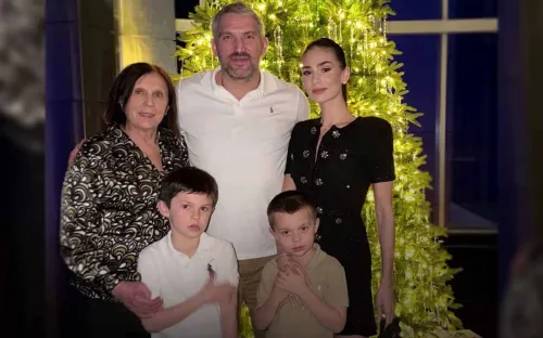 Хвича в горах, Ови с семьёй, Бекхэм с бензопилой. Как звёзды спорта отметили Рождество