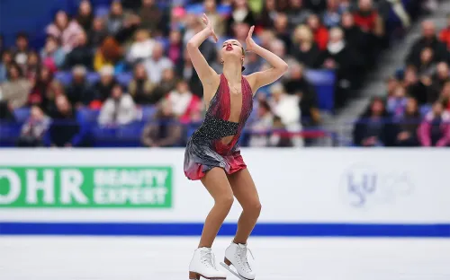 Стояла рядом с Медведевой, страдала и вышла замуж за Невского. Что стало с Анной Погорилой