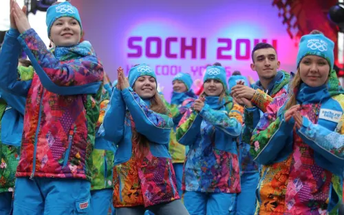 Российских волонтёров не пускают на Олимпиаду. Французы стреляют себе в ногу