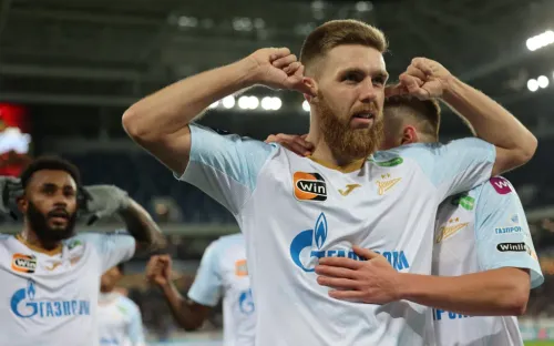 Сергеев сотворил футбольный шедевр. Шикарный мяч вывел «Зенит» на первое место 