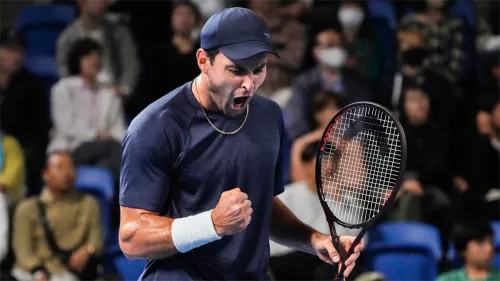 Токийский дождь — не помеха Карацеву. Аслан вышел в первый финал в году