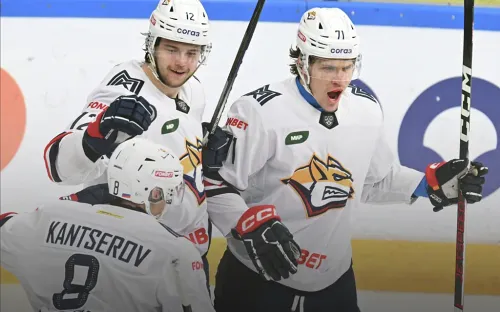 Конец красивой сказки «Амура». Хабаровчан уничтожил их бывший игрок