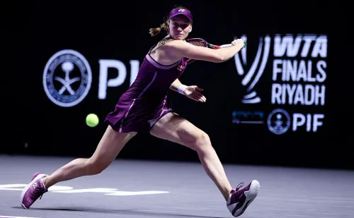 Прогноз на матч Соболенко – Рыбакина. Кто из звёзд WTA впервые выиграет Итоговый турнир?