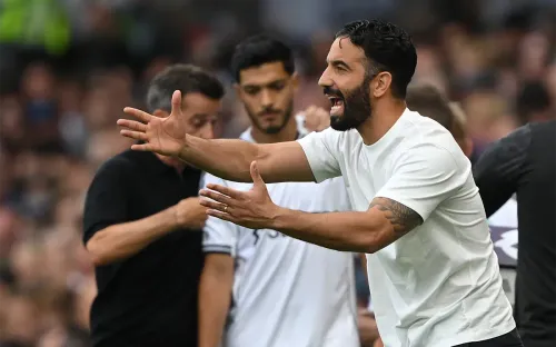 На неделе «МЮ» пробил очередное дно. Матч с «Бёрнли» – последний шанс для Аморима?