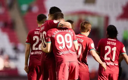 «Рубин» принимает «Зенит». Казань намеревается испортить очередной юбилей петербуржцев