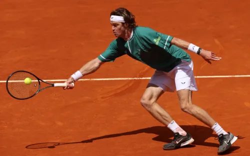 Рублёву повезло с соперником на старте «Ролан Гаррос». Не отдаст Харрису ни сета?