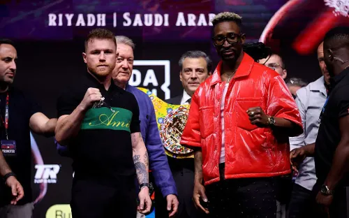 Бивол остановил Канело три года назад. Повторит ли успех непобеждённый кубинец?