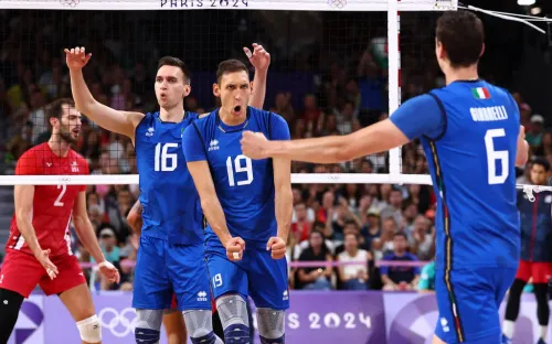 Амбициозные итальянцы против действующих чемпионов. Обыграет ли «скуадра адзурра» Францию?