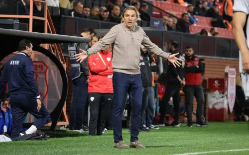 Юран покинул турецкий берег. Тренер не ставил Садыгова-младшего в стартовый состав