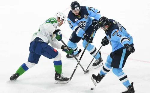 Битва аутсайдеров на Востоке. Кто победит в противостоянии «Сибири» и «Салавата»?