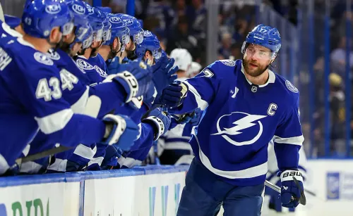 «Торонто» – «Тампа-Бэй». Возможное отсутствие Кучерова скажется на шансах «молний»
