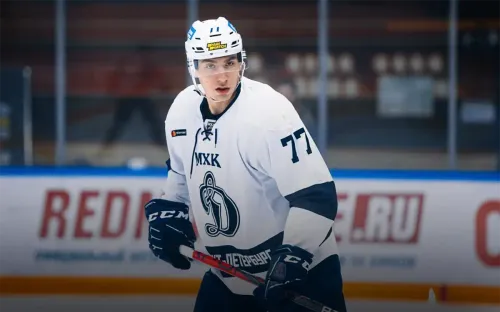 19-летний игрок умер после матча. Попадание шайбы в голову оказалось смертельным