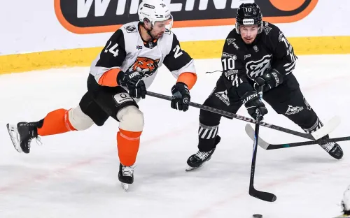 Прогноз на матч «Трактор» – «Амур». Удастся ли челябинцам продлить победную серию?