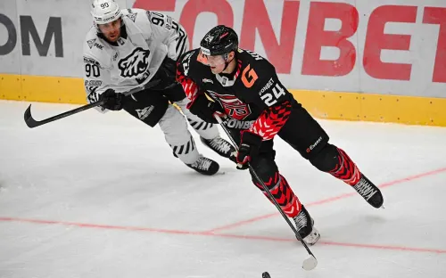 Прогноз на матч «Трактор» — «Авангард». Силовой хоккей «медведей» против скорости гостей  