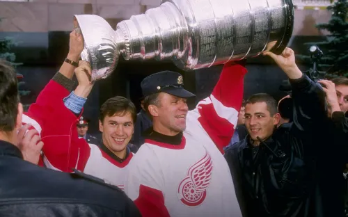 «Не хочу выходить против русских — выглядим дурачками». Фетисов — о «Русской пятерке»