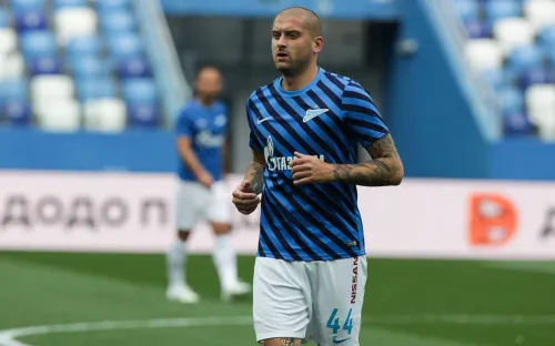 Ракицкий включил режим быдло-патриота. Оскорбил «Зенит», поддержавший его в 2022-м