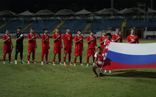 УЕФА отрицает ненависть к россиянам. Но вернуть их на международные турниры бессильна