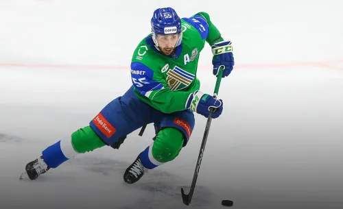 Жуткая сделка или шанс на спасение? Чем грозит «Салавату» и «Ак Барсу» переход Хмелевски