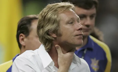 «Ударил меня в пах». Экс-тренеру сборной Украины грозит уголовка за избиение слесаря