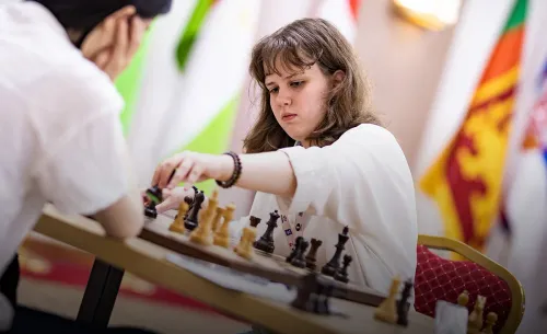 16-летняя сенсация. Кто она – сильнейшая шахматистка России?