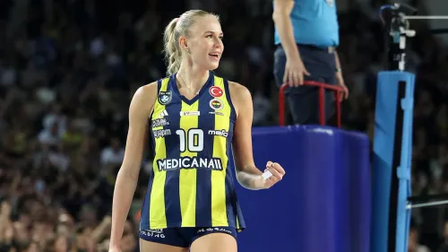 Россиянка переписывает правила волейбола. Впереди битва за трон Турции с соотечественницей