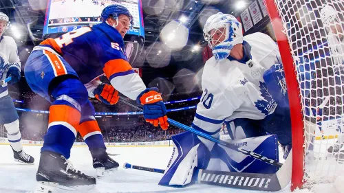 Плюс один русский вратарь в НХЛ! Ахтямов ярко дебютировал в «Торонто»