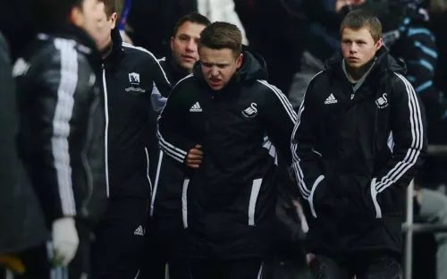 А был ли мальчик? «ССФ» отмечает, что в последнее время боллбои часто оказываются в центре скандалов