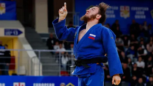 Вернись и пой. Наш спецкор увидел историческое золото России