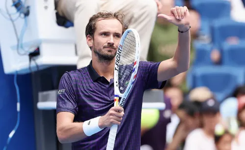 Где смотреть трансляцию матча Адам Уолтон – Даниил Медведев 16 октября