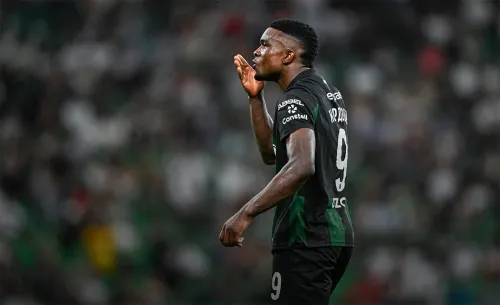 Авантюра за € 20 млн. Кордоба «перестрелял» Смолова и побил два исторических рекорда