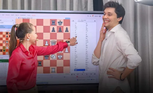 Немного пива и футбол. Российский гроссмейстер хитростью пробился на турнир претендентов