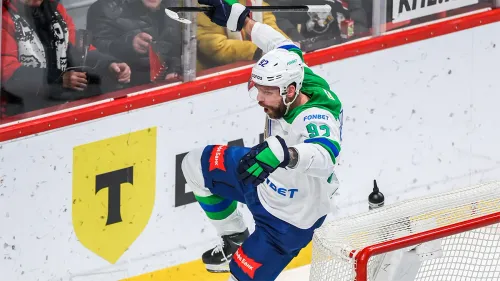 Плюс один гранд в КХЛ. Евгений Кузнецов полетит за Кубком Гагарина?