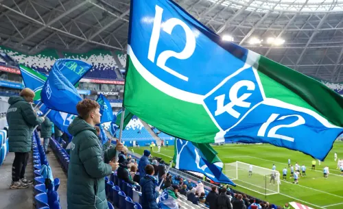 По рублю с «Госуслуг». Фанаты решили погасить долг «Крыльев» самостоятельно