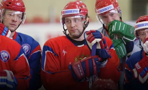 «Я мог набрать 120 очков — но был раздолбаем». Интервью чемпиона мира Фролова