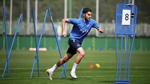 Захарян тренируется с «Динамо». Ждут ли Арсена в Испании?