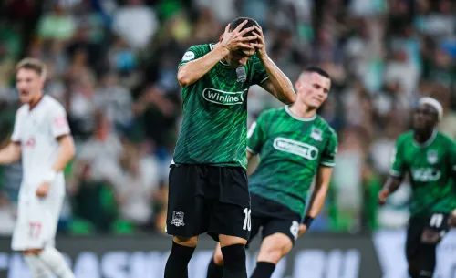 В «Аяксе» назвали «аморальным» трансфер Сперцяна. Игрока забраковали из-за выступления в России