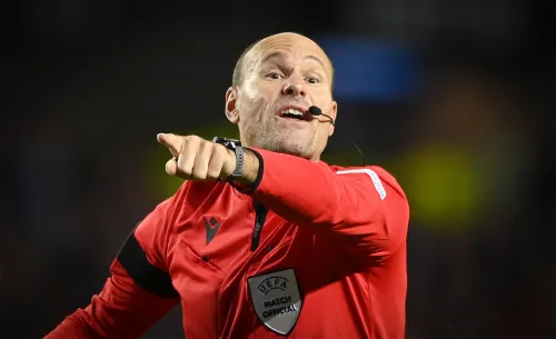 ВАР — не бойня для рефери. Дайте ему микрофон, пусть обоснует