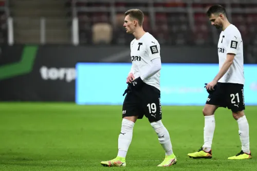 На «ВЭБ-Арене» лопались мячи. И надежды «Торпедо»