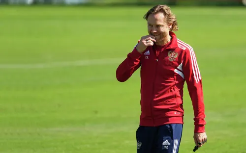 72 минуты в РПЛ за сентябрь. Состав сборной России — троллинг Карпина?