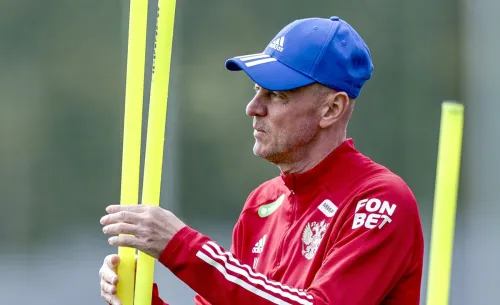 «Действуем по плану Георгиевича». Онопко — о дебюте в роли наставника сборной, Захаряне и Цымбаларе