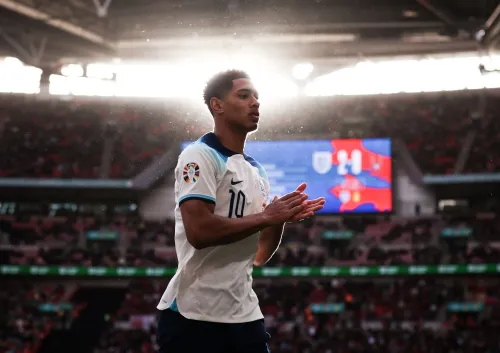 Новый Дэвид Бекхэм. Беллингем превзошел его, еще не сыграв за «Реал»