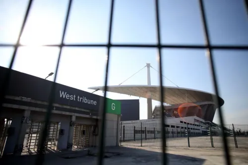 Повторение кошмара в Петербурге. УЕФА может перенести главный матч года