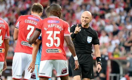 «Питеру подсуживают? Полная фикция». Экс-арбитр ФИФА разобрал игру «Спартака» и «Зенита»