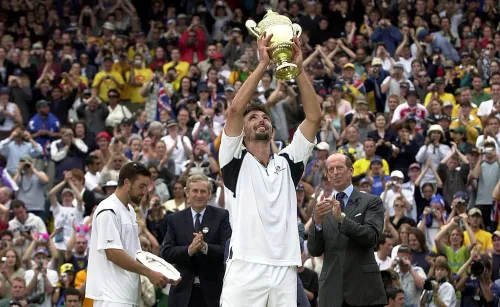 «Бедный родственник». Легендарный хорват выиграл Уимблдон тремя ракетками