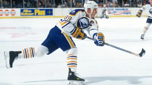 Победил систему. Как Александр Могильный навсегда изменил НХЛ